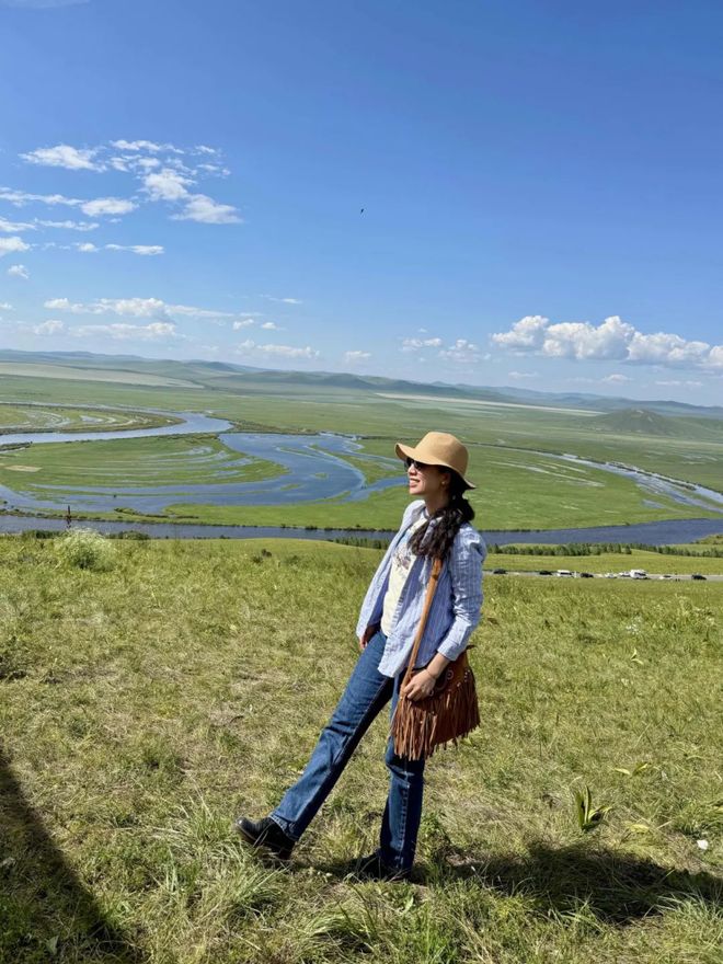 天顺平台注册：秋天这么穿好美啊！这些小细节真的很加分