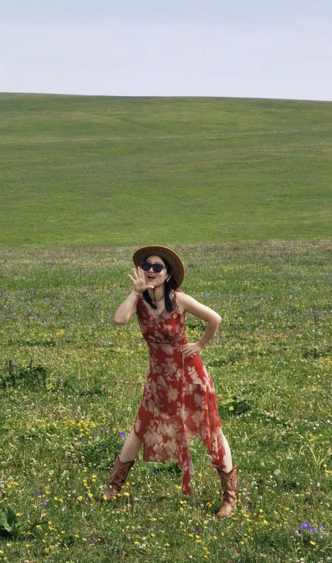 天顺平台注册：秋天这么穿好美啊！这些小细节真的很加分