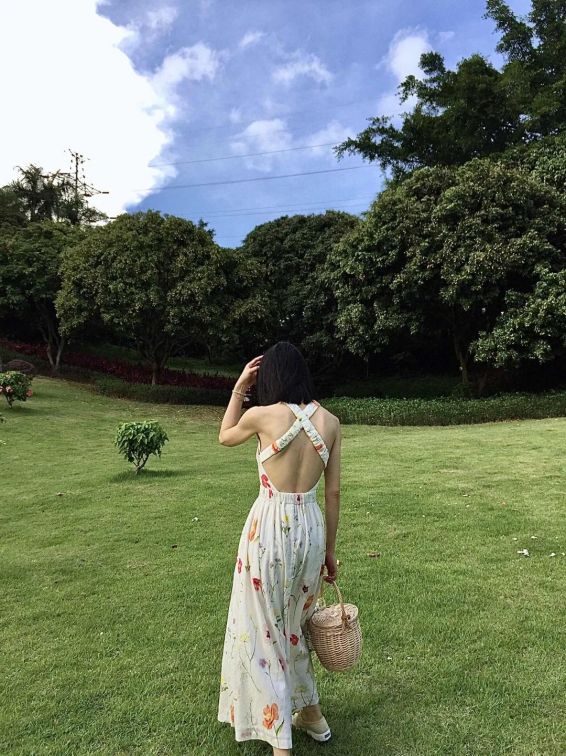 天顺平台注册：秋天这么穿好美啊！这些小细节真的很加分